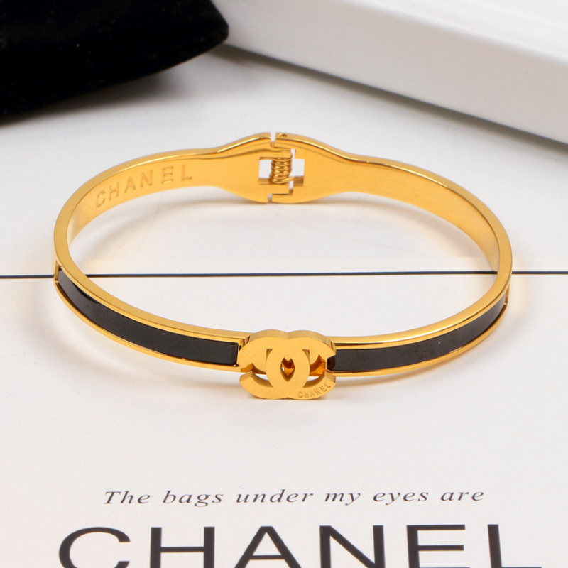 CHB22 Fashion boutique bracelet 316L stainless steel gold-plated bracelet, women's shell bracelet jewelry