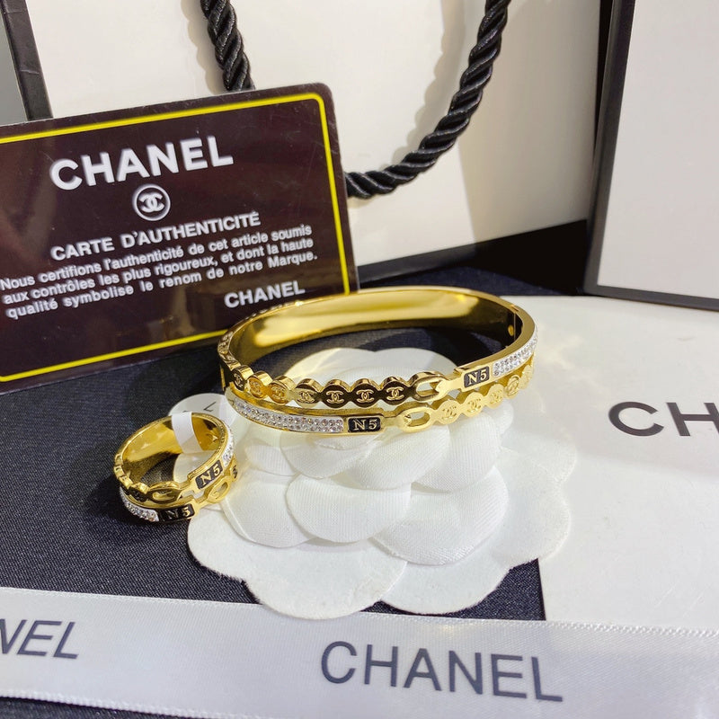 LVR060     Fashion classic ring SIZE:6.7.8.9